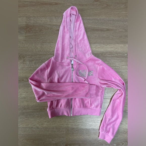NWOT Dolls Kill  x BRATZ  keep it glossy velour jacket 👧 S - Picture 1 of 4